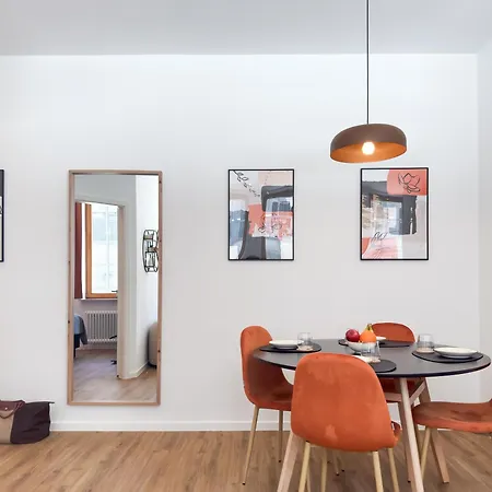 Brunnen Apartamento