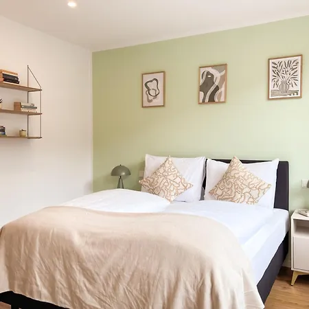 Brunnen Apartamento